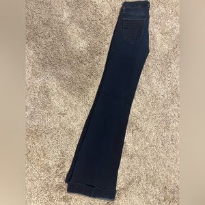 7 for all Mankind. Size 25 Dojo bootcut